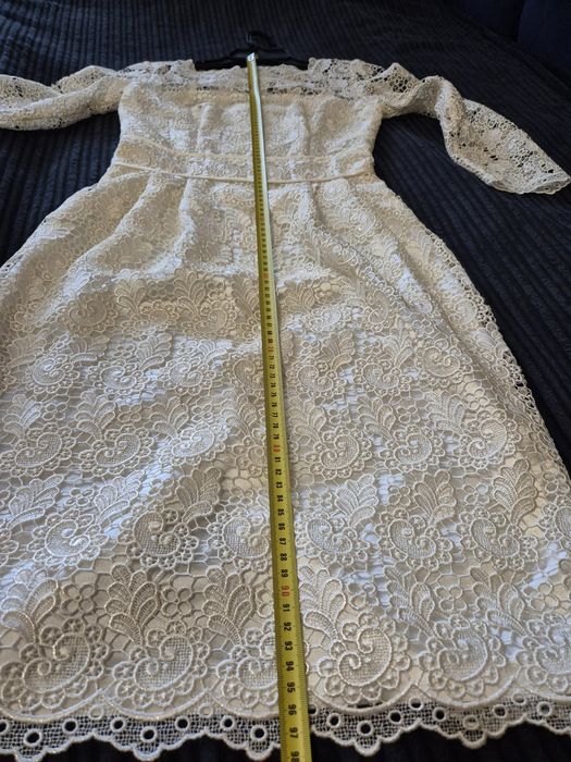 Сукня на тендітну високу дівчину