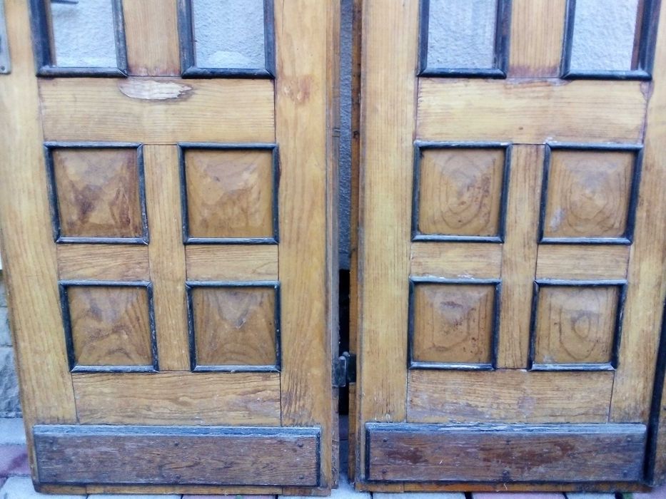 Drzwi wejściowe dwuskrzydłowe