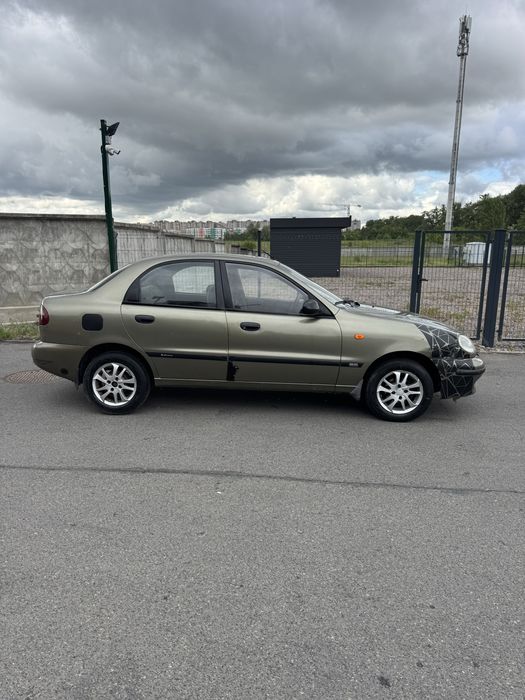 Daewoo Lanos один власник газ/бенз