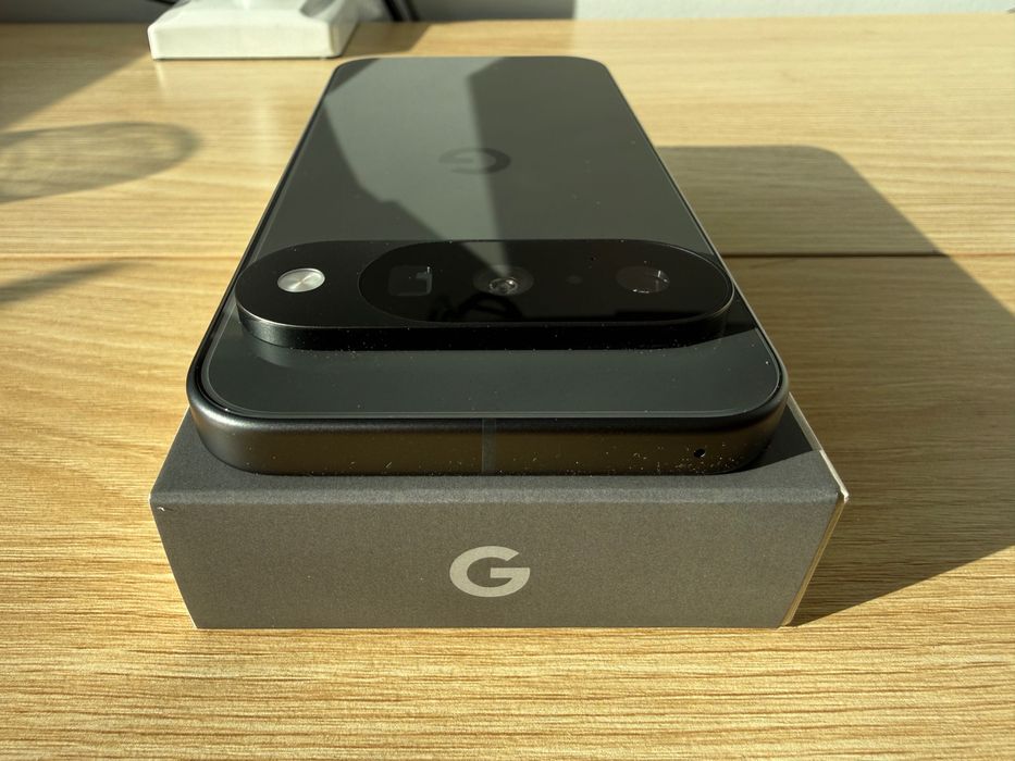 Google Pixel 10 5G 128GB DualSIM Obsidian - Nowy