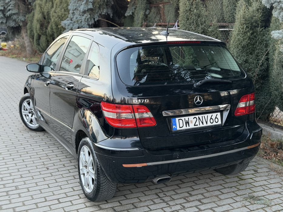 Mercedes-Benz B170