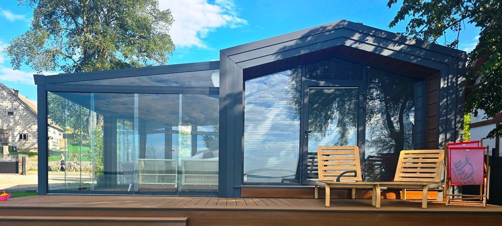 Zadaszenie tarasu, pergola, konstrukcja aluminiowa, altana