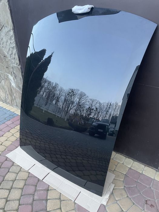 Панорама Tesla Model S 2020