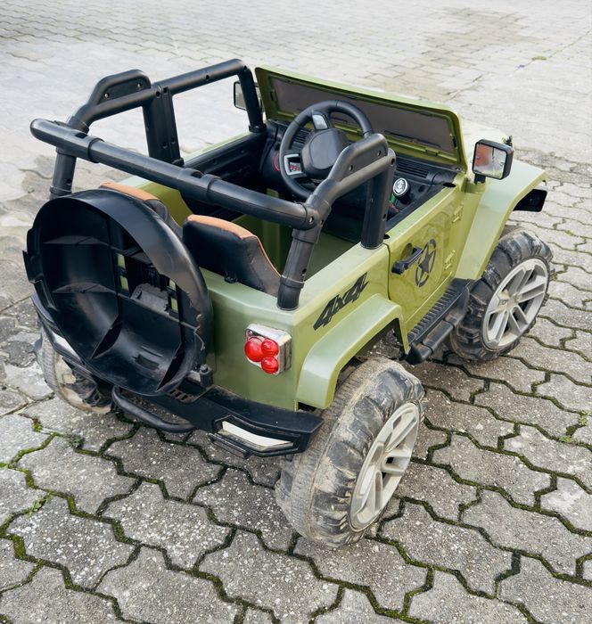 Jipe de criança a bateria