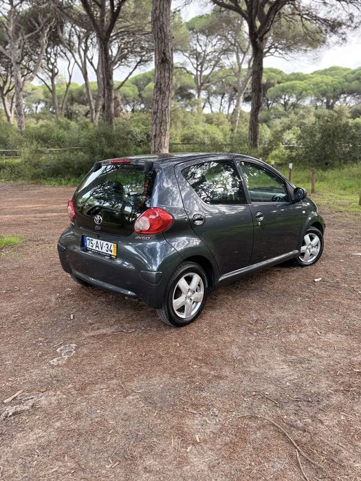 Toyota Aygo 1.0 com AC