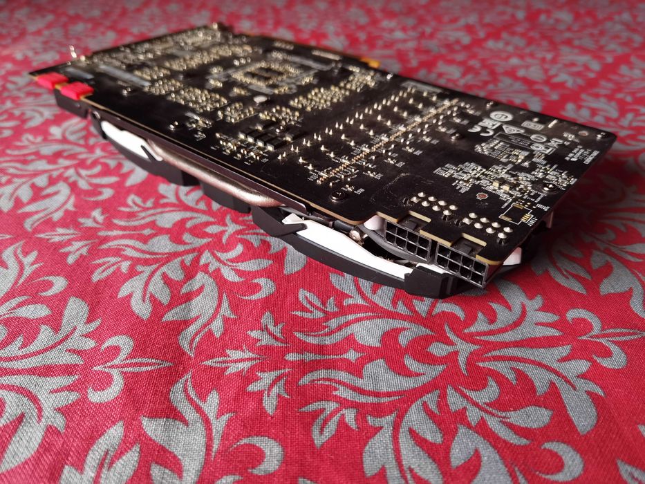 Msi GTX1080 Avariada