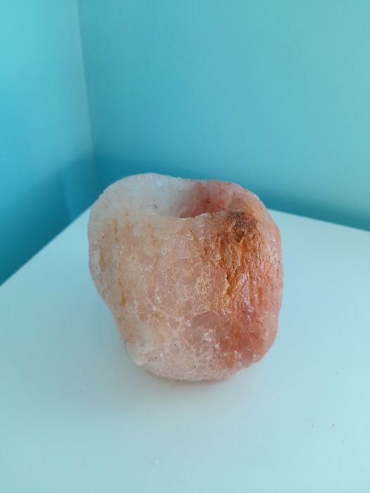 Porta-velas em pedra de sal