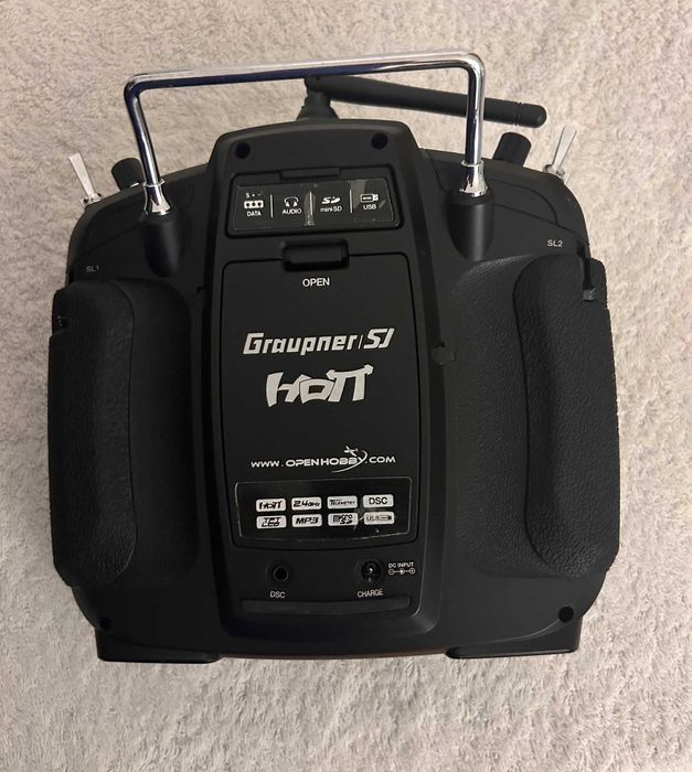 Rádio de modelismo Graupner MZ-24