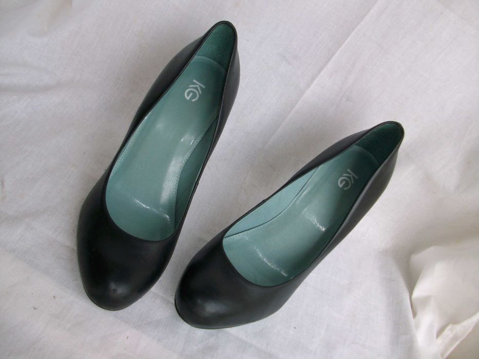KG & Kurt Geiger skórzane szpilki platforma 40