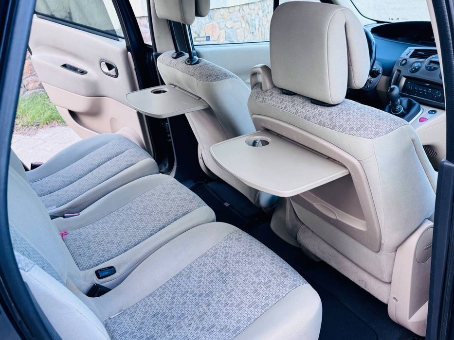 Продам Renault Scenic