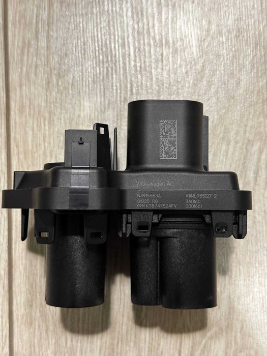 Порт зарядки CCS Combo 2