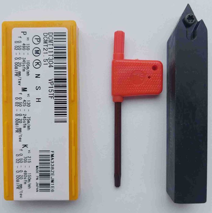 Токарный резец прямой 16х16 мм SDNCN1616H11 и 10 пластин DCMT11T304