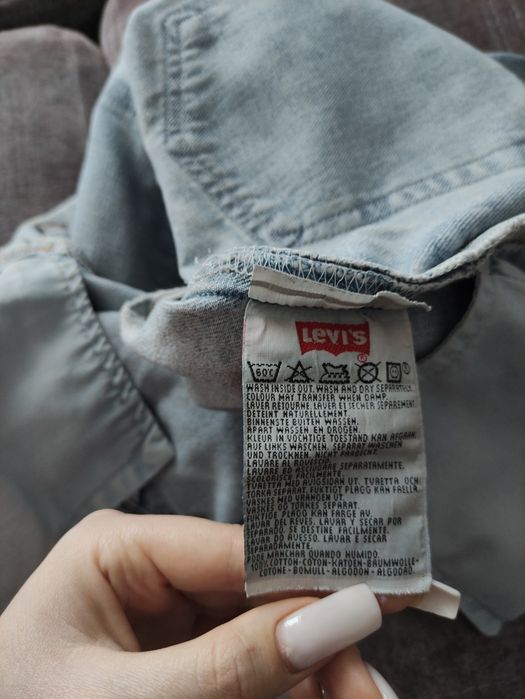 Джинси Levis 501