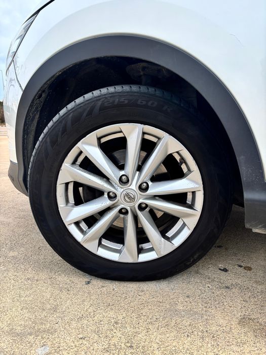 Nissan Qashqai 1.6 dCi Tekna 2014