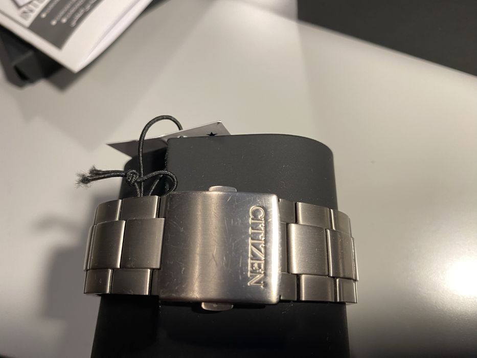Zegarek Citizen MB8560-88LE Titanium– stan bardzo dobry, szafir tytan
