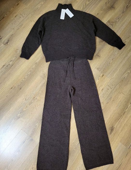 Новий жіночий  трикотажний костюм-двійка (светр + брюки) р. М