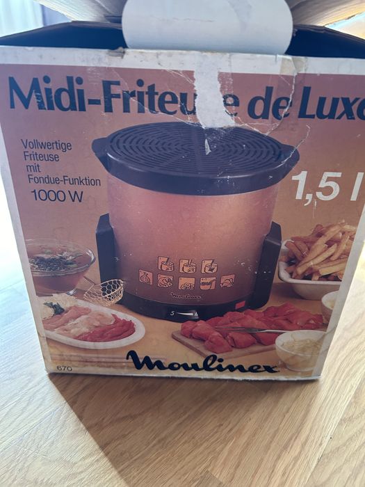 Фритюрниця MOULINEX