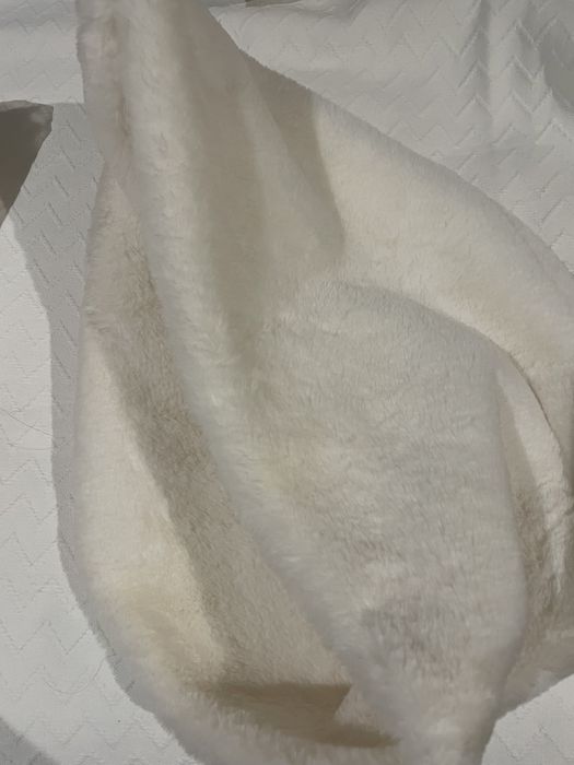 Cachecol branco novo