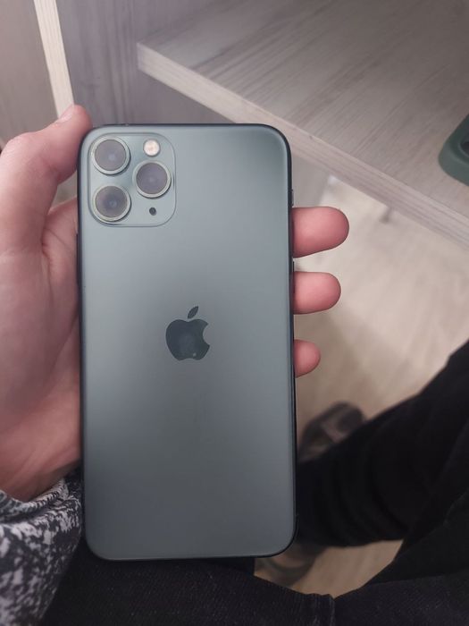 Айфон 11 про читайте описание