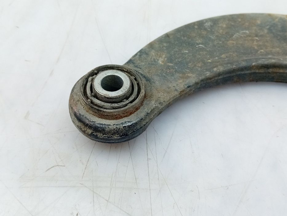 Braço de suspensão trás esquerdo MAZDA 5 (CR19)