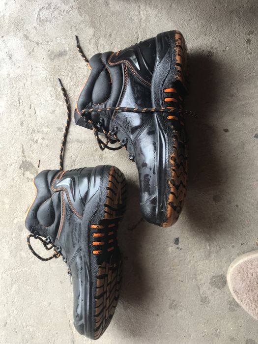 Продам робочі червики