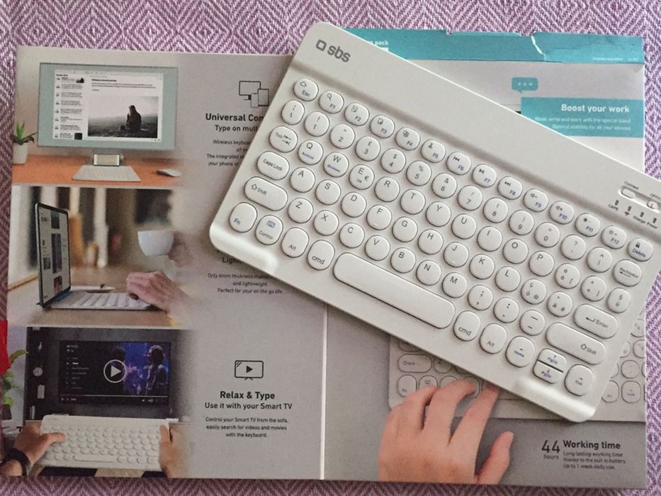 Teclado sem fios Universal428963029237125120