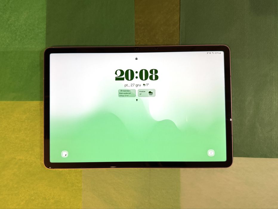 Samsung Galaxy Tab S8 SM-X700 stan idealny