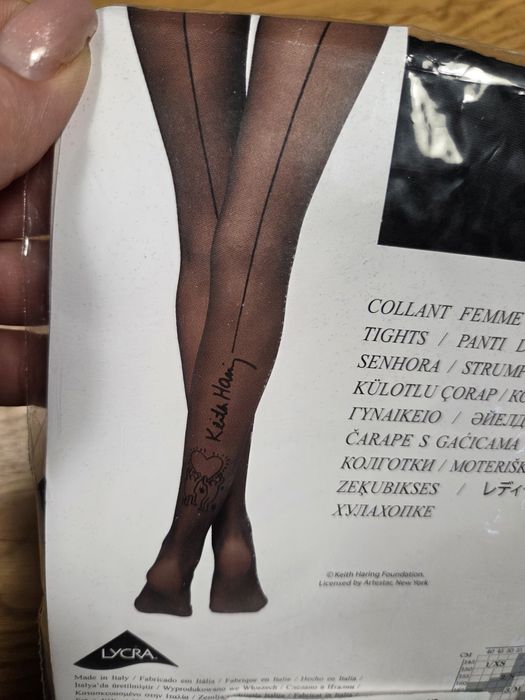 Czarne rajstopy calzedonia rozmiar s/m Keith Haring napis z tylu szew