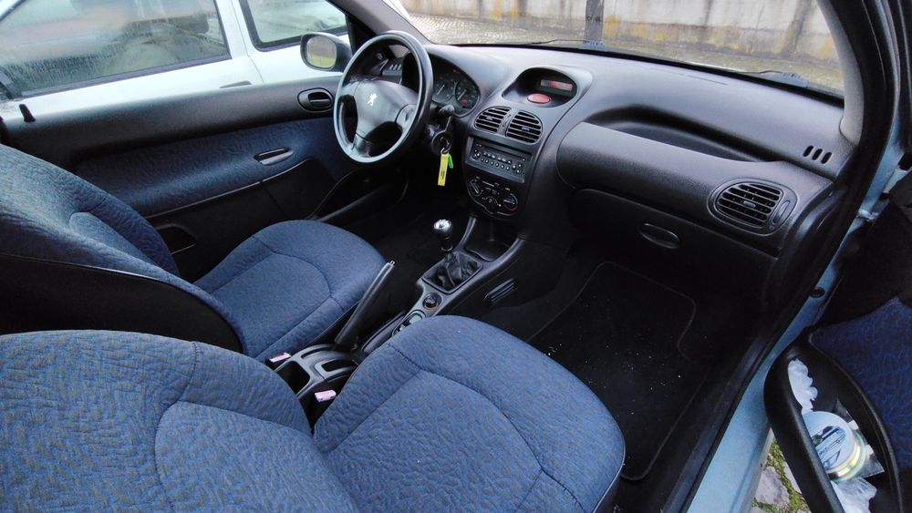 Peugeot 206 1.4 HDI eco (comercial) bom estado