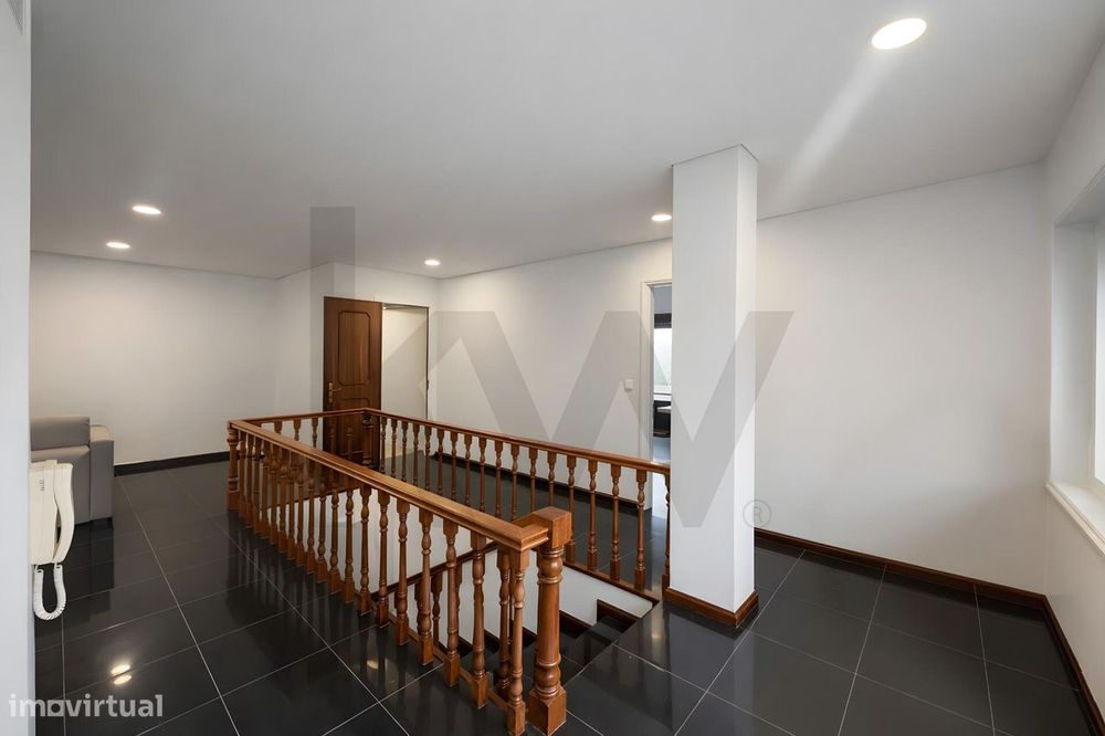 Moradia T3 Independente c/ Logradouro de 300m2 em Caldas de S. Jorge