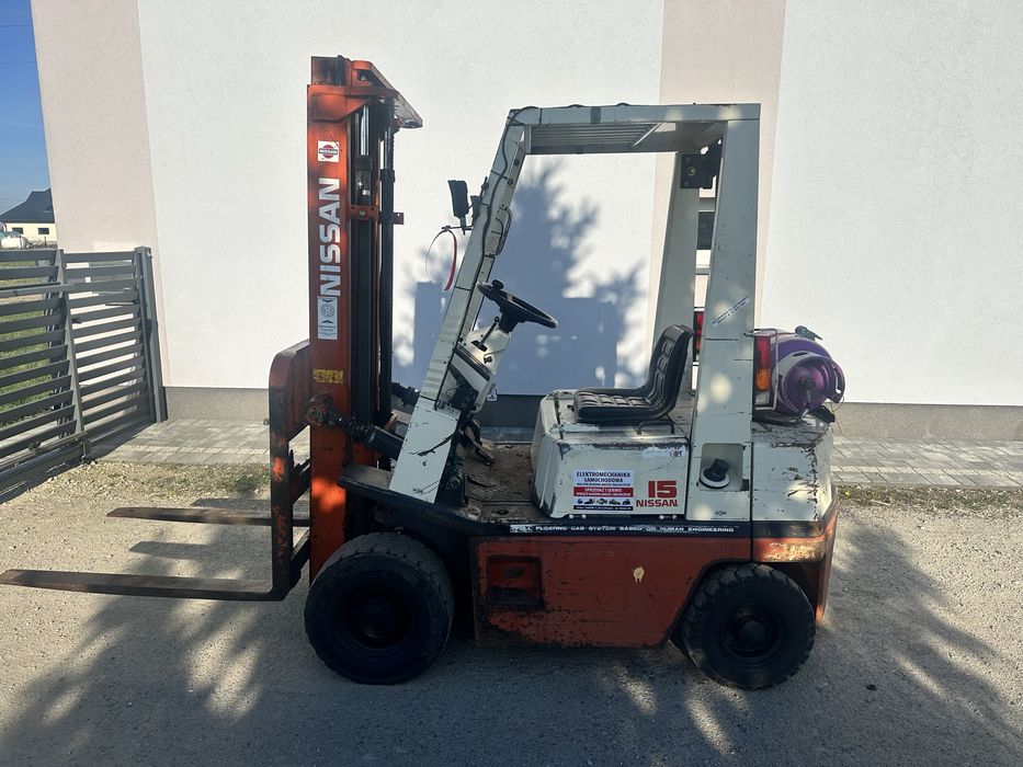 Wozek widlowy Nissan 1,5t 3,3m lpg automat oryginał