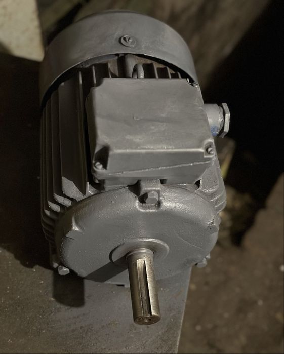 Электродвигатель 5 кВт 1000 оборотов