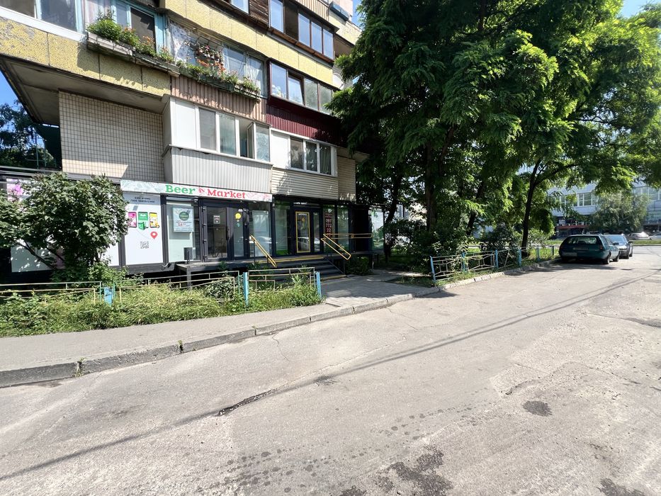 Оренда торгівельного приміщення, 56м2, вул. Автозаводська