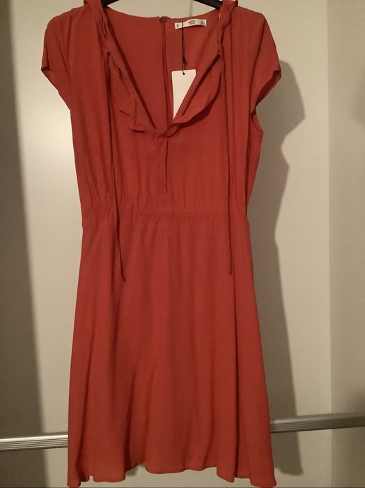 Vestidos mango com etiqueta