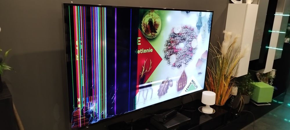 TV Samsung 75" uszkodzona matryca
