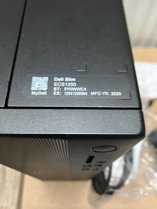 Komputer Dell Slim ECS1250 i3 16 GB RAM 512 GB SSD Gwarancja do 2028