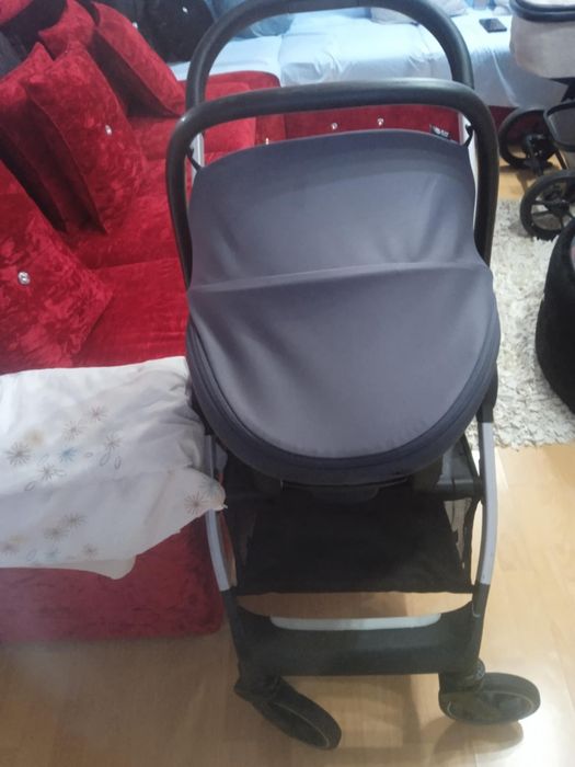 Vendo carrinho de bebe