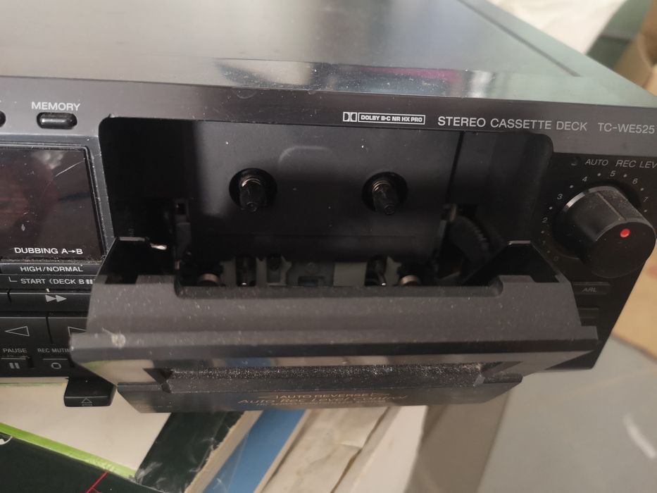 Vendo este leitor de double cassete Sony TC-WE705S