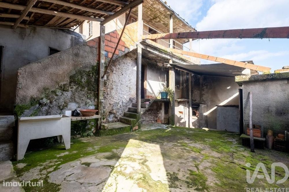 Casa / Villa T3 em Penacova de 137 m2