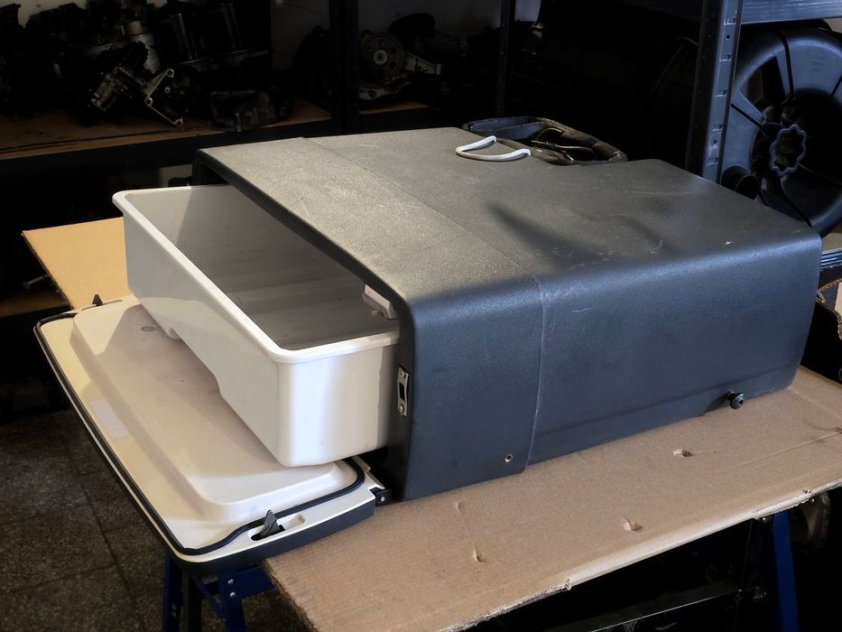 LODÓWKA SCANIA R 1936132