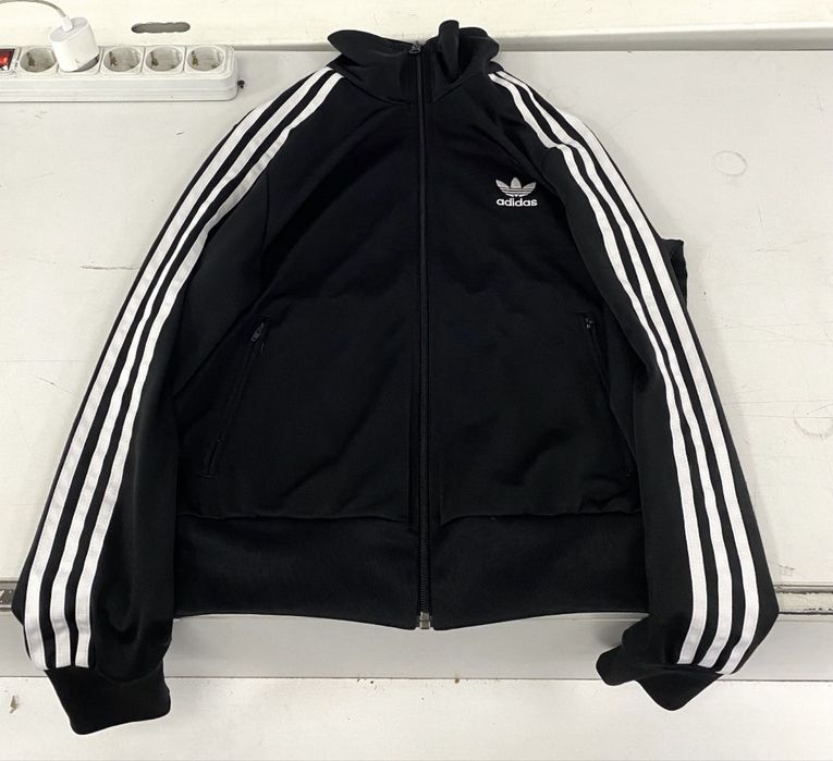 Адидас мастерка adidas
