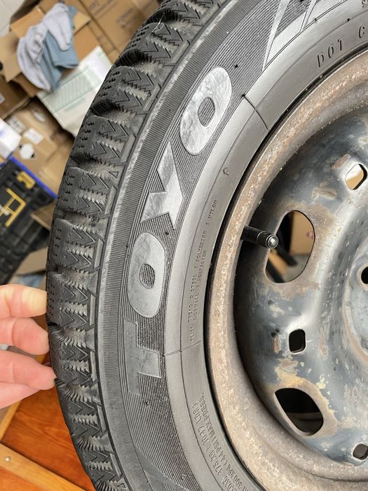 Колеса 175/65 R14 Toyo Observe GSI-5 зима