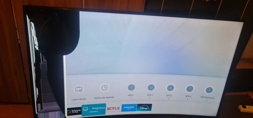 Tv Samsung 4K  de 65 polegadas