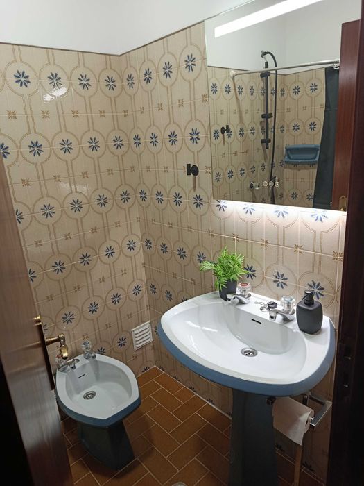 Quarto em apartamento T3