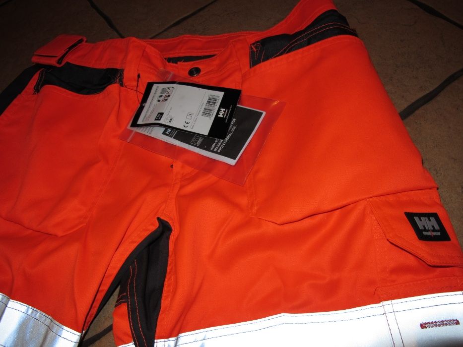 Spodnie robocze do pasa, długość  3/4 r C56 HELLY HANSEN
