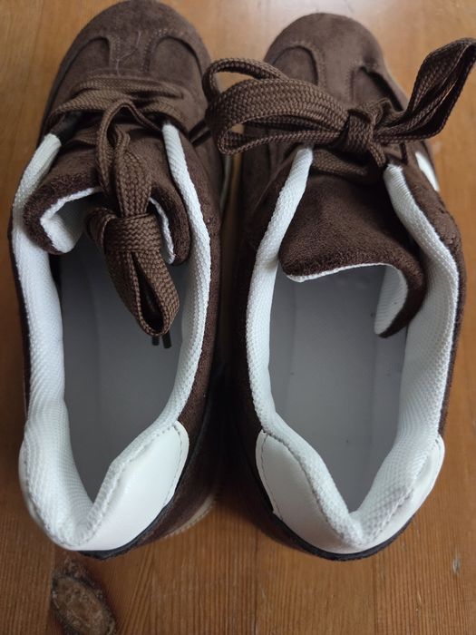 Nowe sneakersy 36