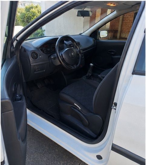 Renault Clio III Comercial 1.5 dCi