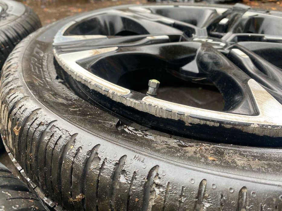 продам 3 диска Kia K5 GT  245/35/18 Pirelli P Zero