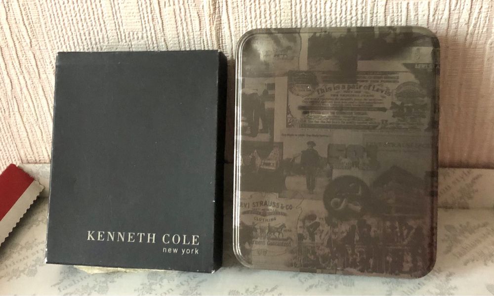 Шкіряні чоловічі гаманці, портмоне  Levi’s Індія  та Kenneth Cone
