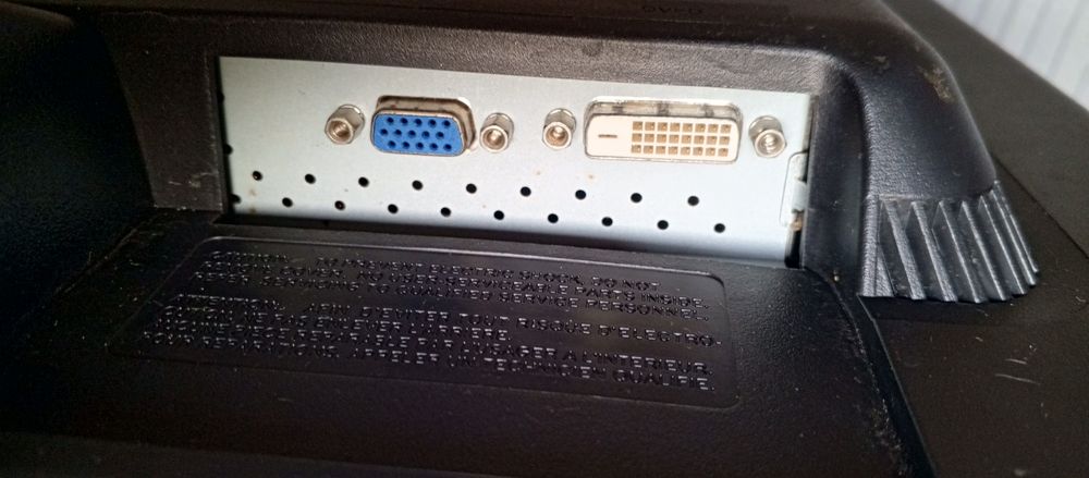 Монитор 19" LG Electronics W1942T-SF Silver